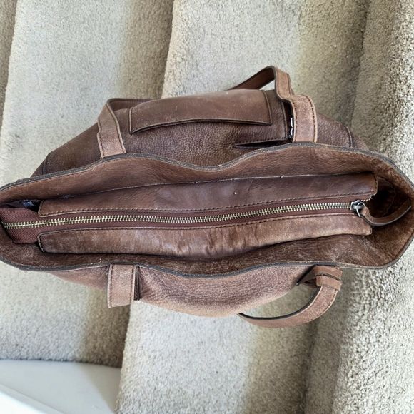 Shyanne Women's Tooled Concealed Carry Tote In Brown Leather - Picture 5 of 11